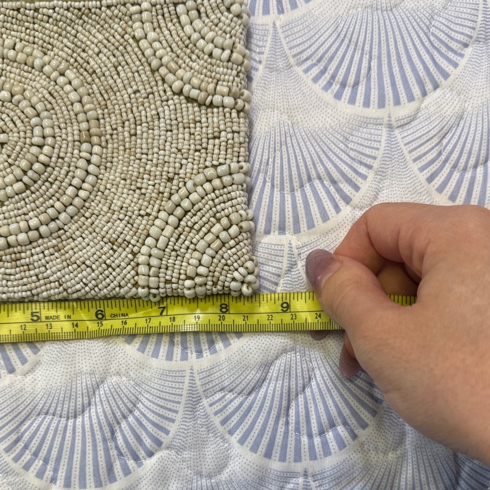 🏝️ Tommy Bahama Beaded Wristlet Clutch - Picture 7 of 8